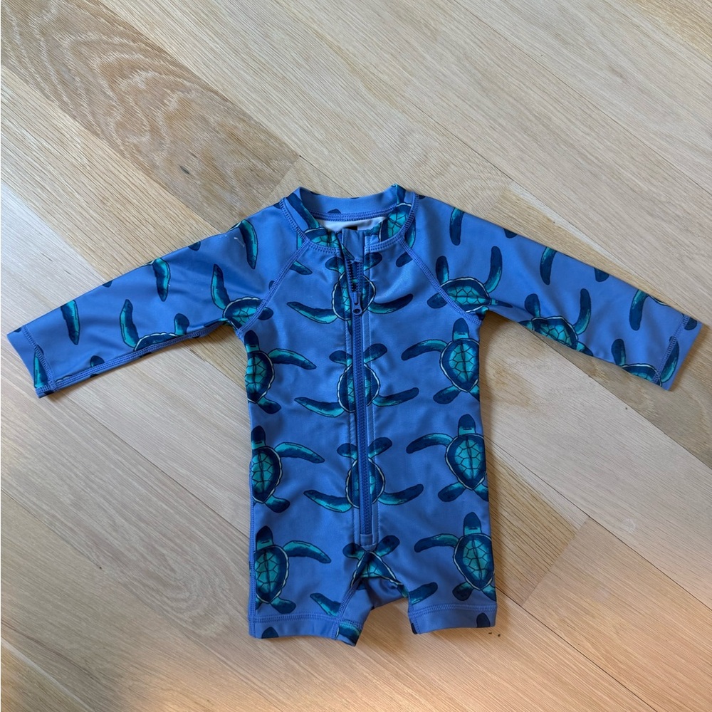 Tea Collection Blue and Green Rashguard with Shark Print